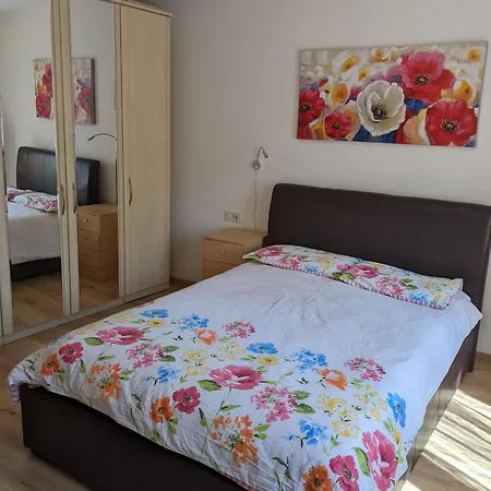 In Odenwald With 3 Double Bedrooms *